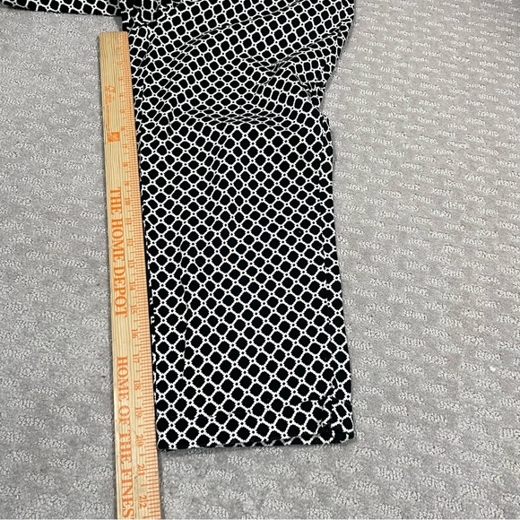Zac&Rachel Women Pants White Black Pattern Size 6 Stretch Capri Style Dress Pant - Picture 5 of 7